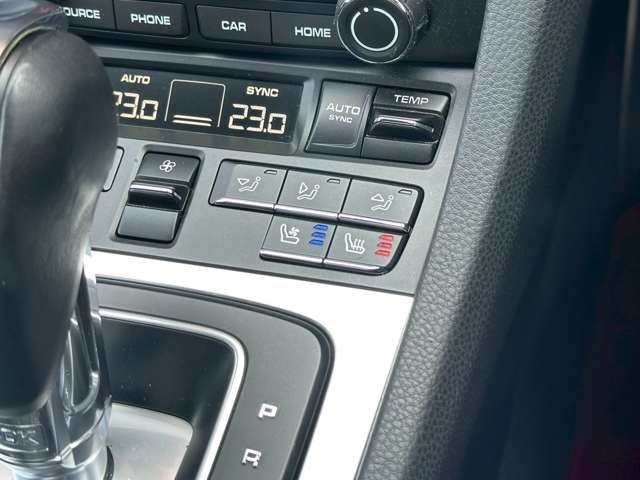 PORSCHE 911 2019 Image 31