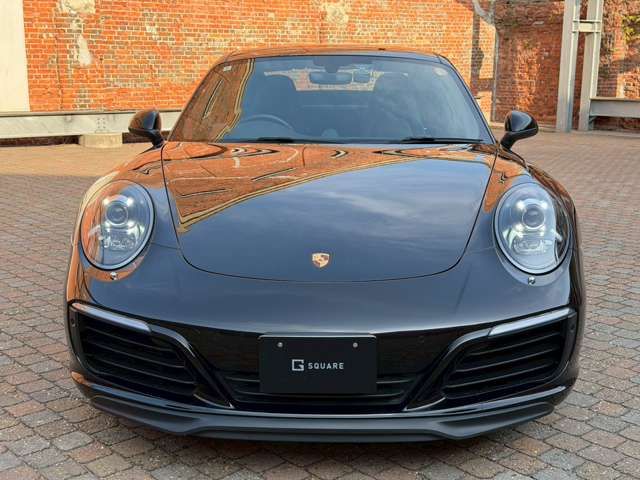 PORSCHE 911 2019 Image 31