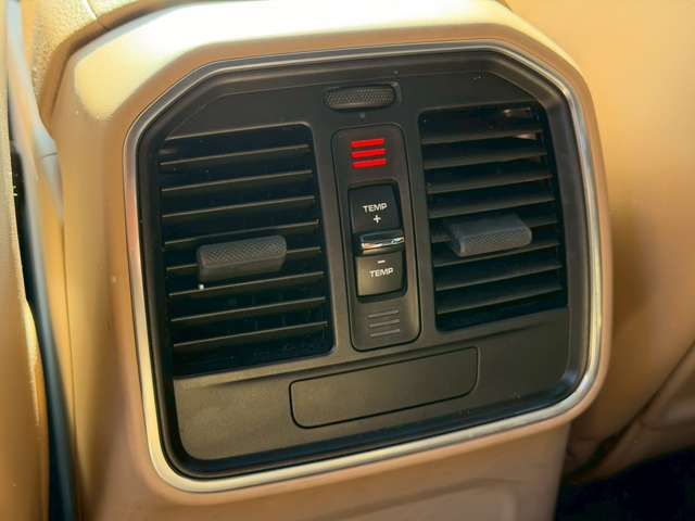 PORSCHE MACAN 2021 Image 31