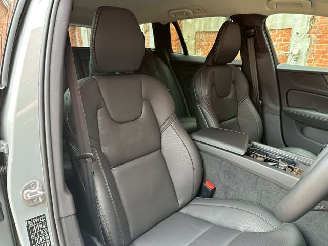 VOLVO V60 2025 Image 31