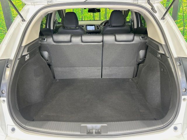 HONDA VEZEL HYBRID 2018 Image 31