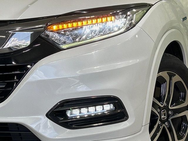 HONDA VEZEL HYBRID 2018 Image 31
