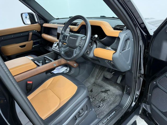 ROVER DEFENDER 2024 Image 31