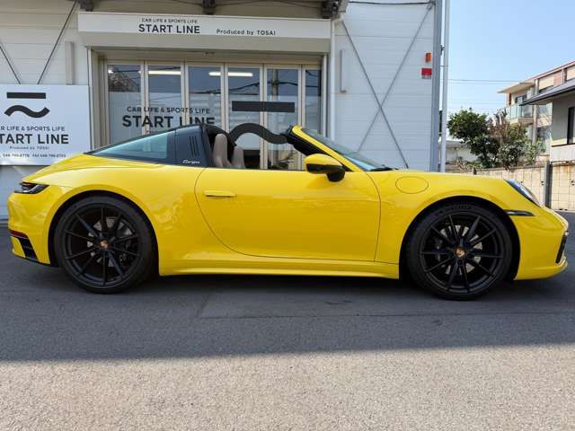 PORSCHE 911 2023 Image 31