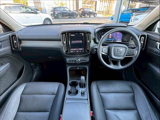 VOLVO XC40 2024 Image 31