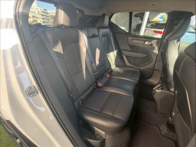 VOLVO XC40 2024 Image 31