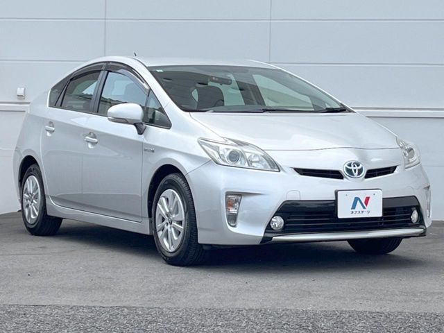 TOYOTA PRIUS 2013 Image 31