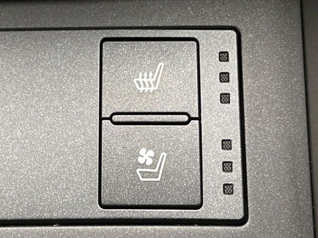 TOYOTA LEXUS IS300H 2014 Image 31