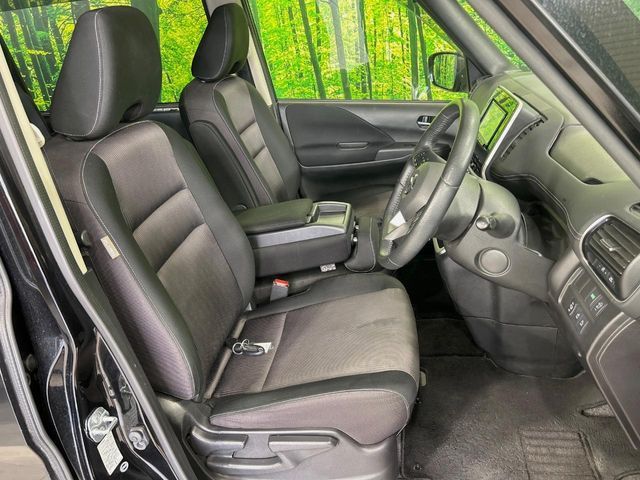 NISSAN SERENA  S-HYBRID 2017 Image 31