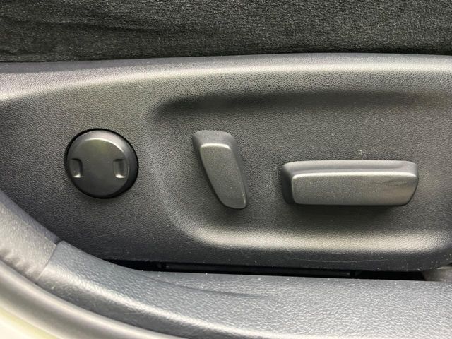 TOYOTA CROWN SEDAN HYBRID 2016 Image 31