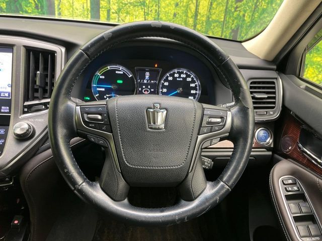 TOYOTA CROWN SEDAN HYBRID 2016 Image 31