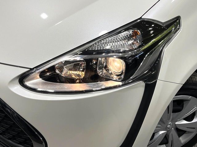 TOYOTA SIENTA HYBRID 2019 Image 31