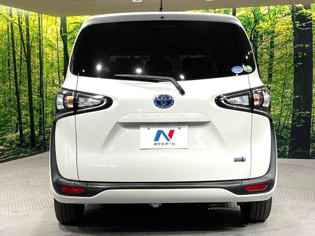 TOYOTA SIENTA HYBRID 2019 Image 31