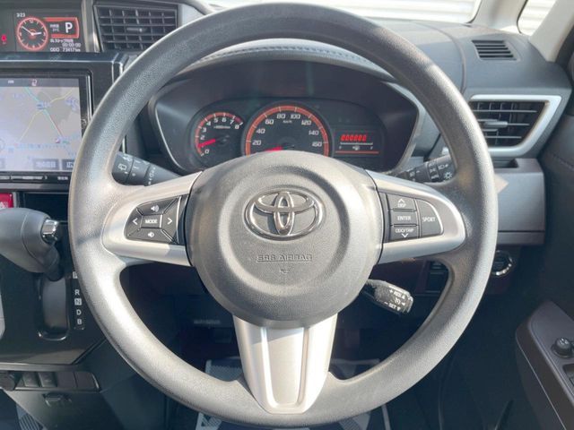 TOYOTA ROOMY 2017 Image 31