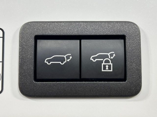 TOYOTA COROLLA CROSS HYBRID 2024 Image 31