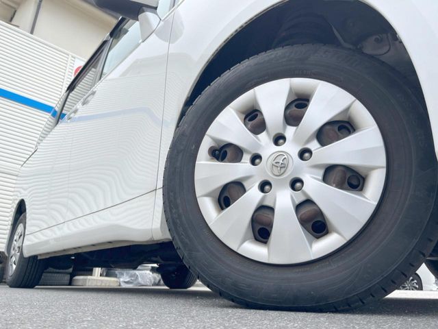 TOYOTA NOAH 2011 Image 31