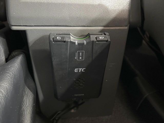 TOYOTA LANDCRUISER VAN 2015 Image 31