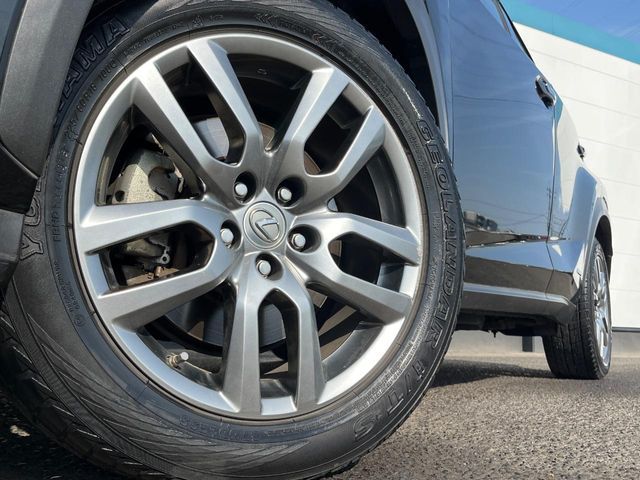 TOYOTA LEXUS NX300H AWD 2015 Image 31