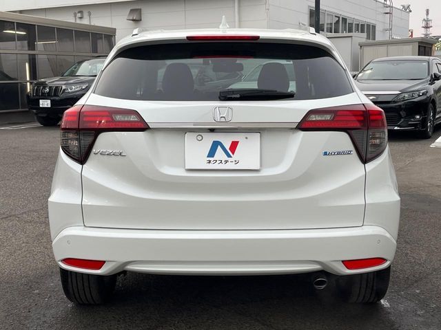 HONDA VEZEL HYBRID 2018 Image 31