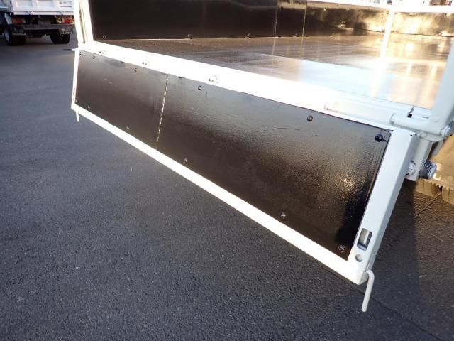 MITSUBISHI CANTER 2016 Image 31