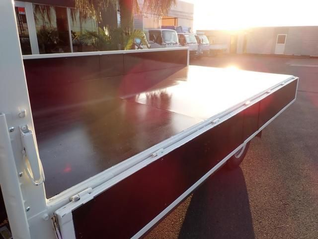 MITSUBISHI CANTER 2016 Image 31