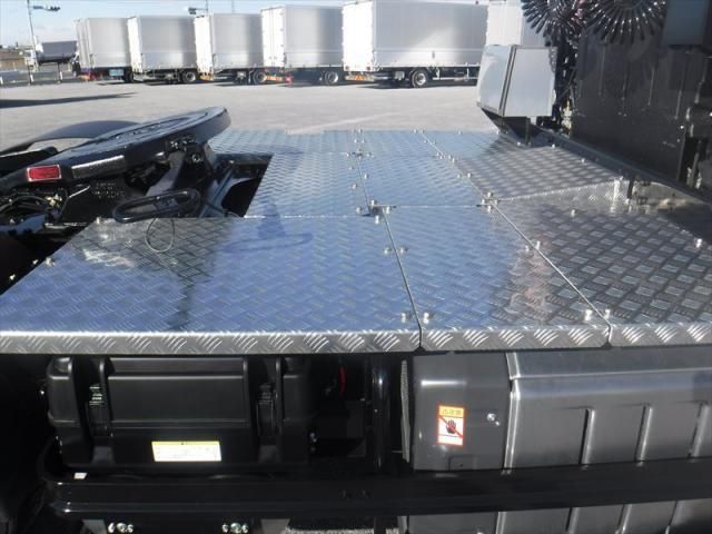 MITSUBISHI FUSOU SUPER GREAT 2025 Image 31