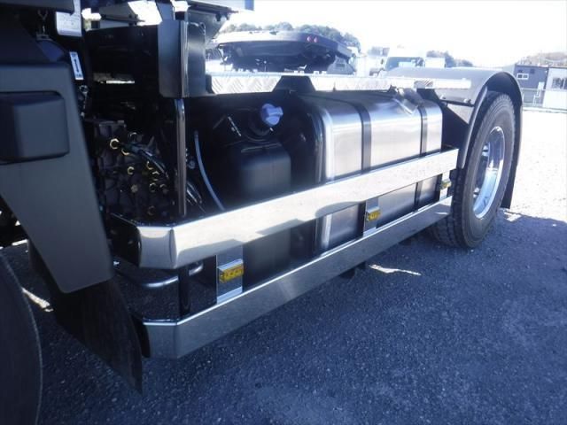 MITSUBISHI FUSOU SUPER GREAT 2025 Image 31