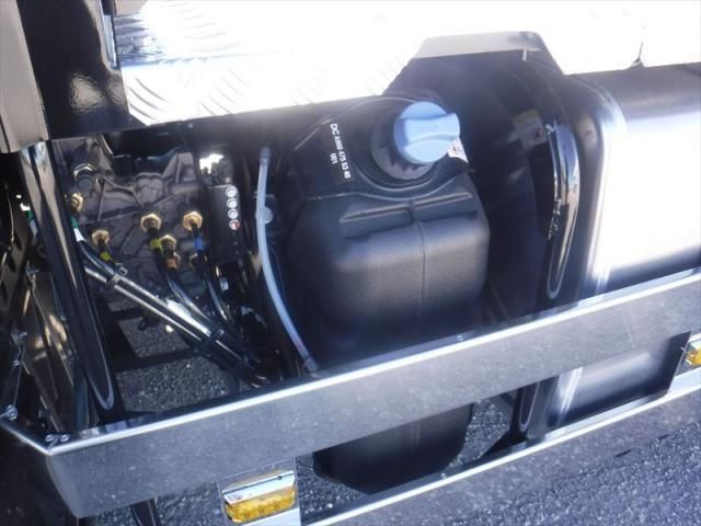 MITSUBISHI FUSOU SUPER GREAT 2025 Image 31