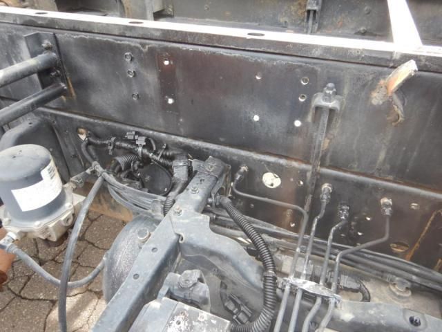 HINO RANGER 2005 Image 31