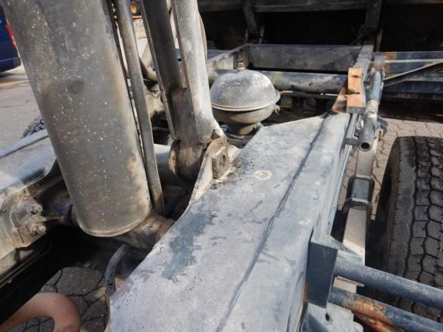 HINO RANGER 2005 Image 31