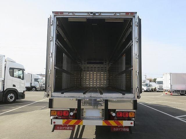 HINO PROFIA 2015 Image 31