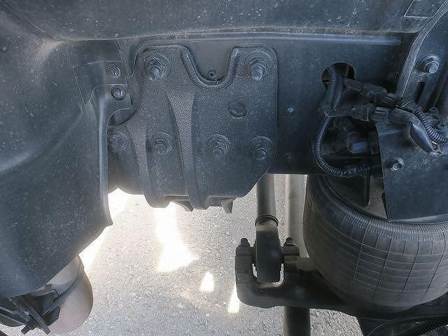 HINO PROFIA 2015 Image 31