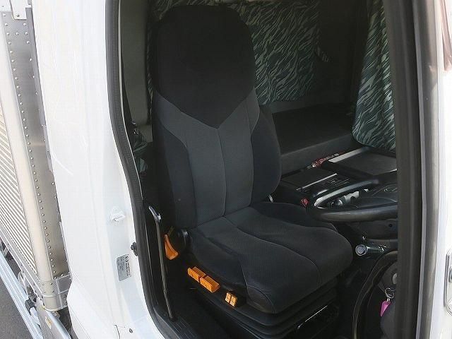 HINO PROFIA 2015 Image 31