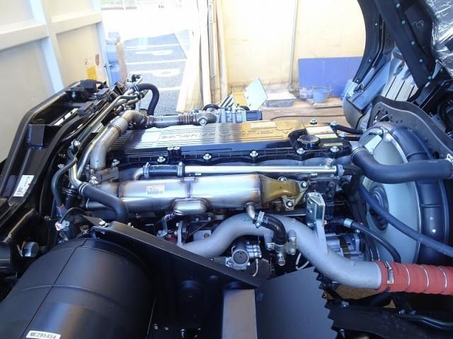 MITSUBISHI FUSOU FIGHTER 2025 Image 31