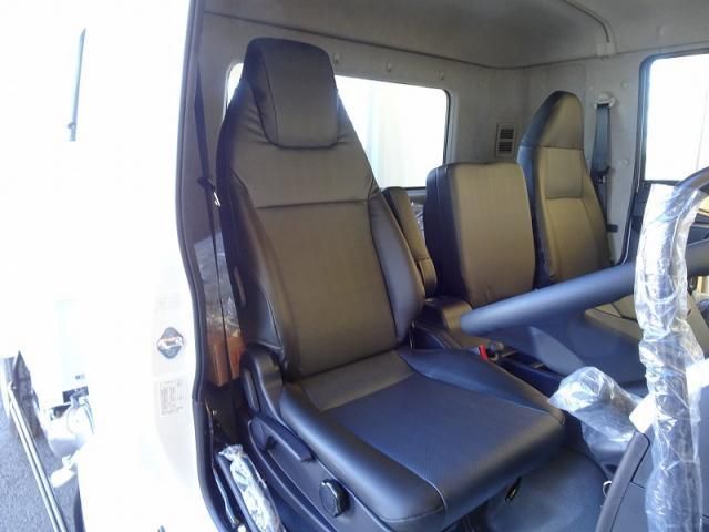 MITSUBISHI FUSOU FIGHTER 2025 Image 31