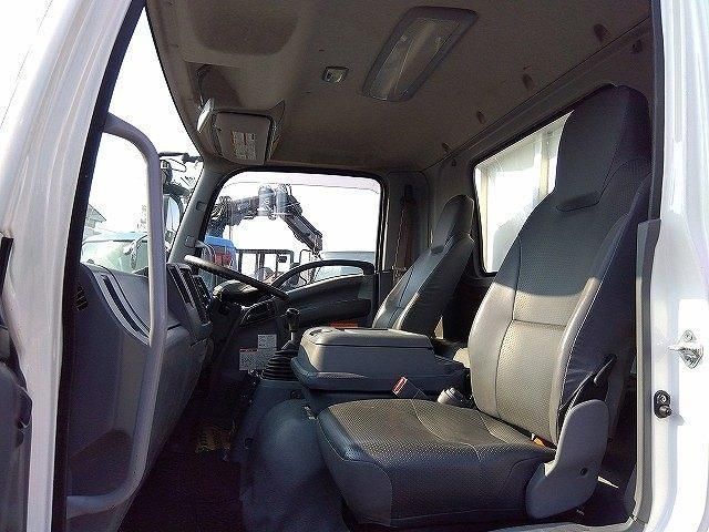 ISUZU FORWARD 2017 Image 31