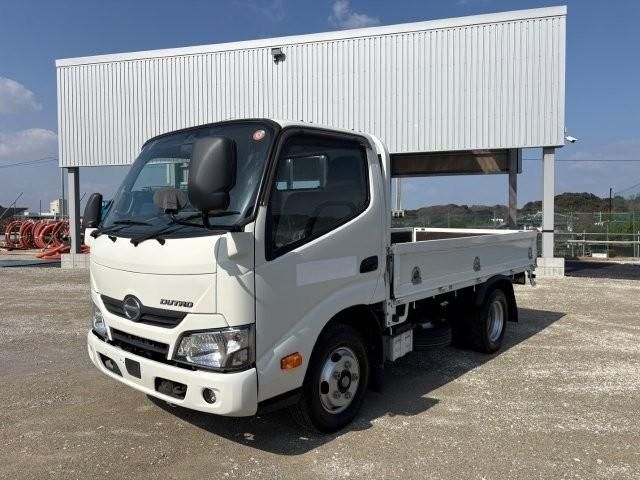 HINO DUTRO 2019 Image 31