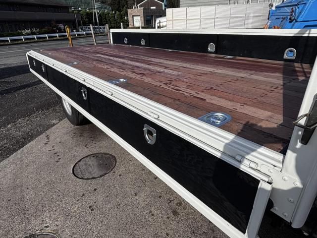 HINO RANGER 2012 Image 31