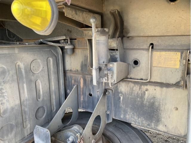 ISUZU GIGA 2008 Image 31