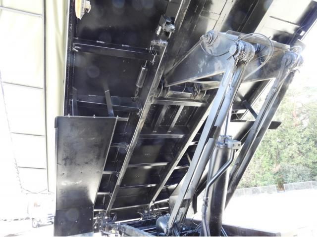 ISUZU GIGA 2014 Image 31