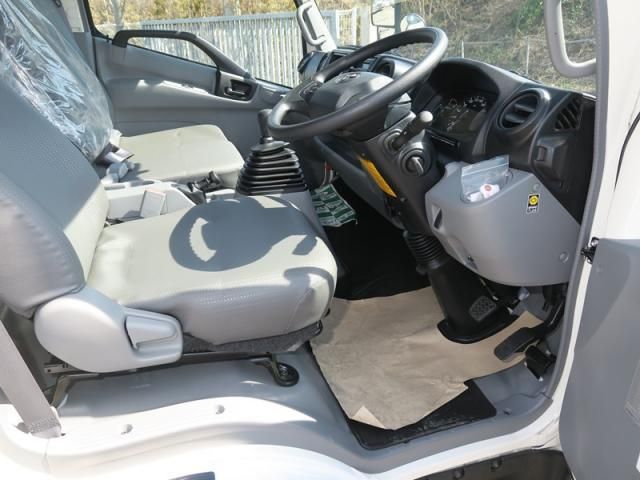 TOYOTA DYNA 2025 Image 31