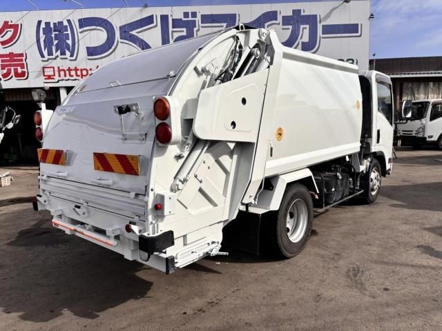 ISUZU ELF 2013 Image 31