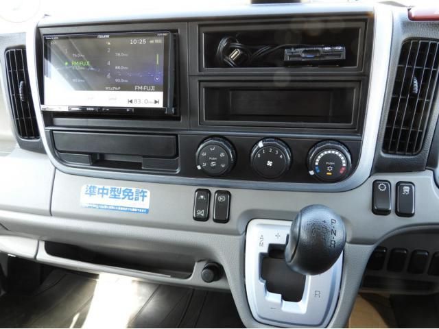 MITSUBISHI CANTER 2019 Image 31