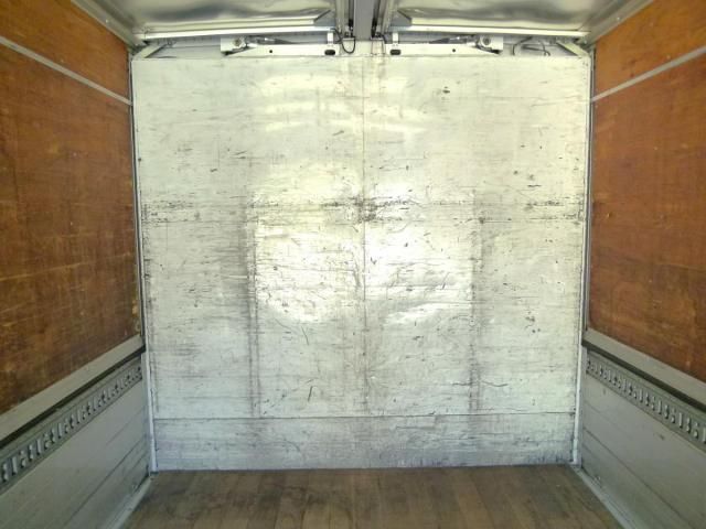 MITSUBISHI FUSOU FIGHTER 2015 Image 31