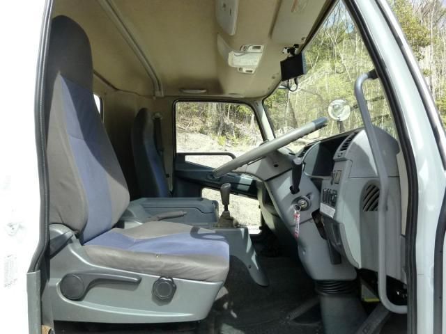 MITSUBISHI FUSOU FIGHTER 2015 Image 31