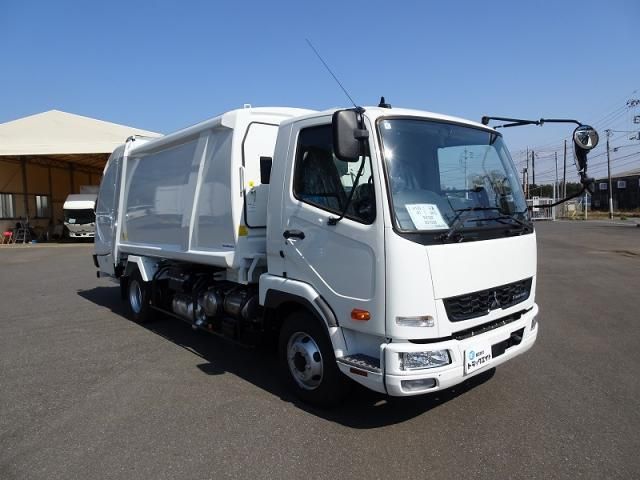 MITSUBISHI FUSOU FIGHTER 2025 Image 31