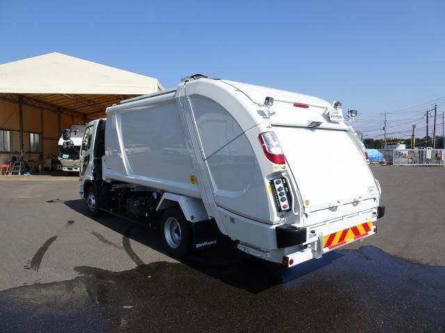 MITSUBISHI FUSOU FIGHTER 2025 Image 31