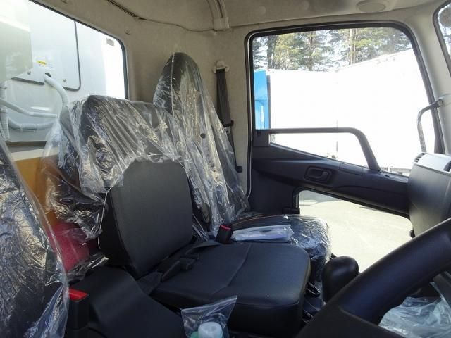 MITSUBISHI FUSOU FIGHTER 2025 Image 31