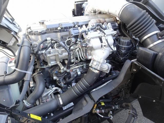 MITSUBISHI FUSOU FIGHTER 2025 Image 31