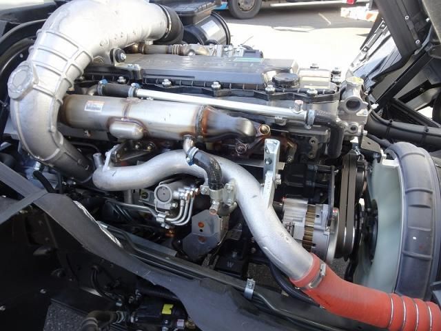 MITSUBISHI FUSOU FIGHTER 2025 Image 31